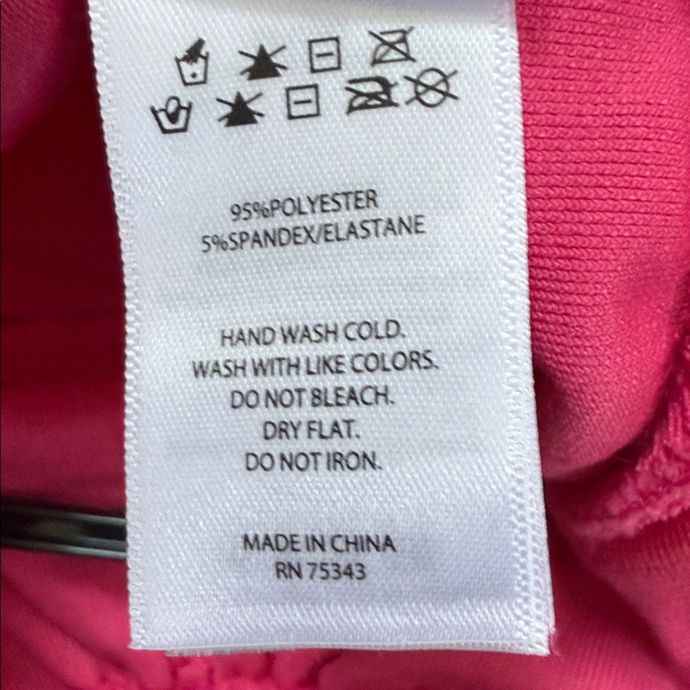 New with/o tag- Pink Isaac Mizrahi Dog outfit w/ Paw Print rhinestones. Sz XXS. - Picture 10 of 14